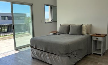 RIBERAS | Casa con Sauna Propio   3 dorm   escritorio   luz natural propia |  Puertos del Lago