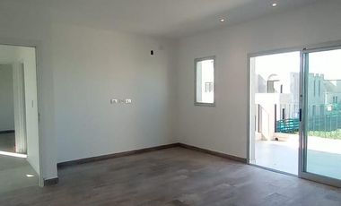 RIBERAS | Casa con Sauna Propio   3 dorm   escritorio   luz natural propia |  Puertos del Lago