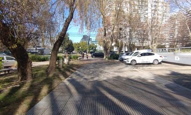 Cochera en venta Vicente Lopez frente a edificio Horizons