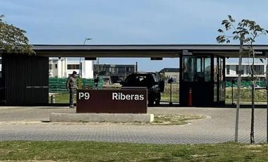 Terreno en  Puertos del Lago, barrio Riberas