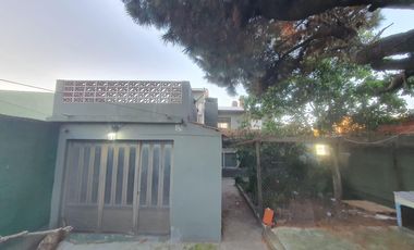 Casa en venta - 2 Dormitorios 4 Baños - Departamentos - 350Mts2 - Las Toninas