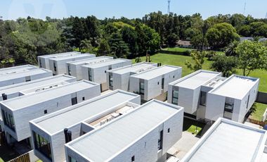 Dúplex en venta - Canning, Bosques de Champagnat