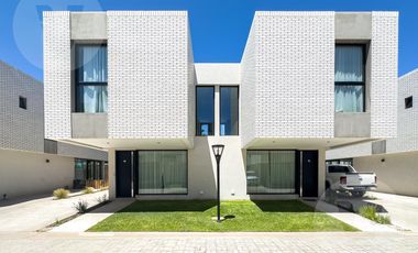 Dúplex en venta - Canning, Bosques de Champagnat