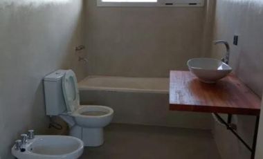 Casa en venta - 3 dormitorios 3 baños - Cochera - 1.166mts2 - San Sebastián, Escobar
