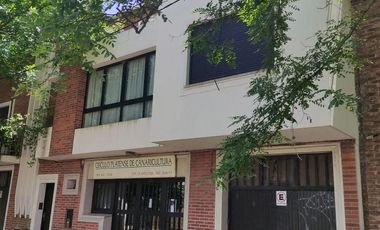 Departamento en venta - 2 dormitorios 1 baño - 99mts2 - La Plata