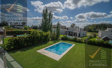 Casa en venta en Barrio Don Joaquin Canning