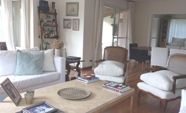 Casa en Venta en  Santa Maria de los Olivos