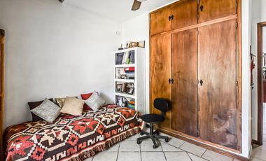 EXCELENTE CASA EN BARRIO LAS GLORIETAS - NORDELTA - PISCINA AL LAGO - PARRILLA - 2 COCHERAS