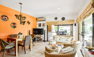 EXCELENTE CASA EN BARRIO LAS GLORIETAS - NORDELTA - PISCINA AL LAGO - PARRILLA - 2 COCHERAS
