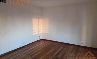 Venta Departamento 3 habitaciones   cochera   baulera  en Neuquen Micro centro