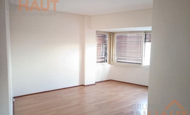 Venta Departamento 3 habitaciones   cochera   baulera  en Neuquen Micro centro