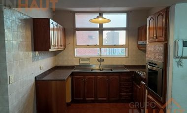 Venta Departamento 3 habitaciones   cochera   baulera  en Neuquen Micro centro