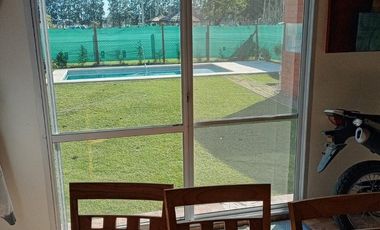 Casa en venta - 3 Dormitorios 3 Baños - 330Mts2 -  La Plata