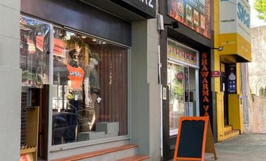 VENTA local en pleno centro de Tigre CON RENTA