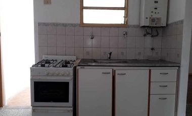 Departamento en venta - 2 dormitorios 1 baño - 42mts2 - Tolosa, La Plata