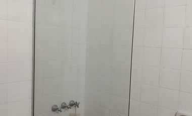 Casa en venta - 2 Dormitorios 1 Baño - Cochera - 430Mts2 - Mar del Plata