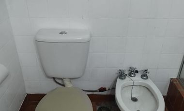Casa en venta - 2 Dormitorios 1 Baño - Cochera - 430Mts2 - Mar del Plata