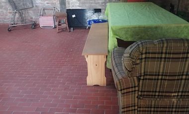 Casa en venta - 2 Dormitorios 1 Baño - Cochera - 430Mts2 - Mar del Plata