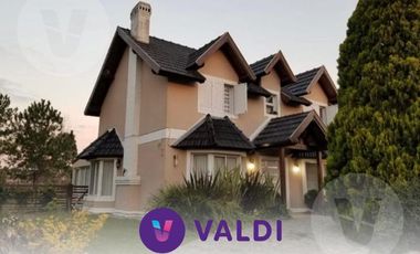 Casa en venta - Barrio Echeverria Del Lago, Canning