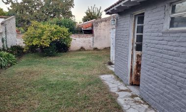 Casa  uso comercial 160m2. San Isidro