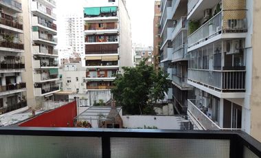 VENTA DEPARTAMENTO 3 AMBIENTES CON BALCON CORRIDO EN TODA SU EXTENSION, BELGRANO. E-FURIO.