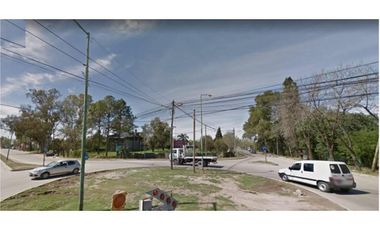 ALQUILER COMERCIAL terreno de 3500m2  sobre rotonda de ruta 27 prox Nordelta