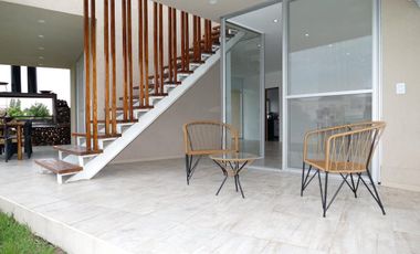 VENTA CASA ESCOBAR HARAS: 4 DORM. PISC. CLIMAT. - B° ATARDECER OPORTUNIDAD!