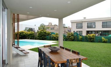VENTA CASA ESCOBAR HARAS: 4 DORM. PISC. CLIMAT. - B° ATARDECER OPORTUNIDAD!