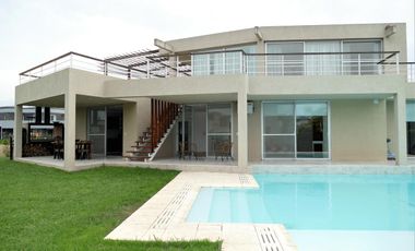 VENTA CASA ESCOBAR HARAS: 4 DORM. PISC. CLIMAT. - B° ATARDECER OPORTUNIDAD!
