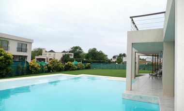 VENTA CASA ESCOBAR HARAS: 4 DORM. PISC. CLIMAT. - B° ATARDECER OPORTUNIDAD!