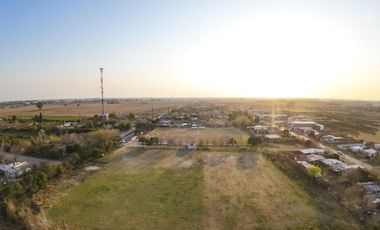 Lote de Terreno en Venta de 5500 m2 en Capitan Bermudez