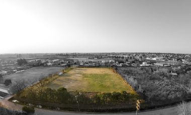 Lote de Terreno en Venta de 5500 m2 en Capitan Bermudez