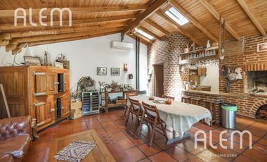 CASA EN VENTA ALEM 400 - LOMAS DE ZAMORA