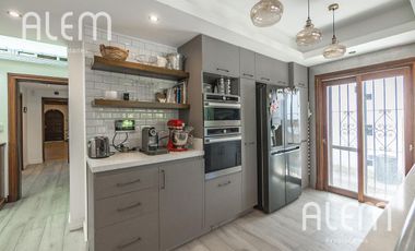 CASA EN VENTA ALEM 400 - LOMAS DE ZAMORA
