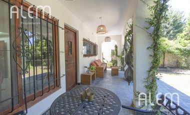 CASA EN VENTA ALEM 400 - LOMAS DE ZAMORA