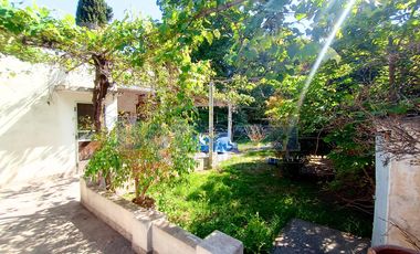 Casa en Planta baja. Garage, patio y parque. ACEPTA PERMUTA