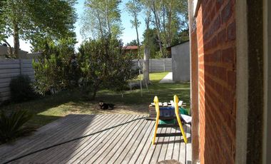 Casa en venta - 6 dormitorios 5 baños - Cochera - 900mts2 - San Bernardo Del Tuyú