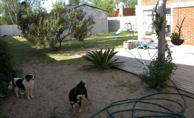 Casa en venta - 6 dormitorios 5 baños - Cochera - 900mts2 - San Bernardo Del Tuyú