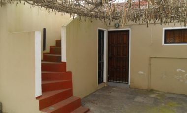 Casa en venta - 2 Dormitorios 2 Baños - 203mts2 - San Clemente Del Tuyú
