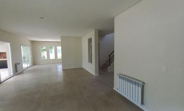Casa a estrenar San Matías área 2 Escobar venta