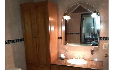 Chalet en venta en Monte Grande!!! 12 de Octubre 521.-
