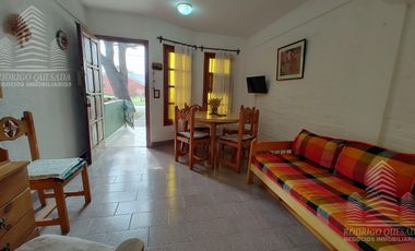 Dúplex en venta de 2 dormitorios c/ cochera en Costa Azul.