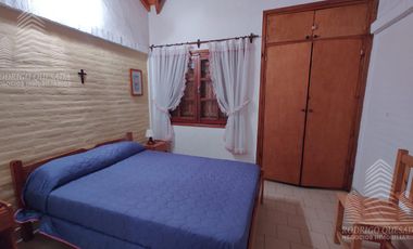 Dúplex en venta de 2 dormitorios c/ cochera en Costa Azul.