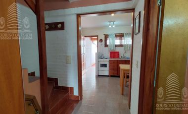Dúplex en venta de 2 dormitorios c/ cochera en Costa Azul.