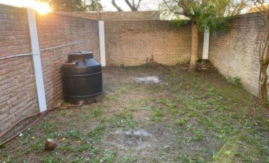 Dúplex en venta - 2 dormitorios 1 baño - 123.57mts2 - La Plata