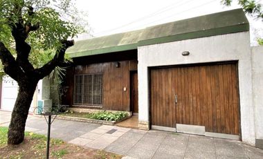 VENTA DE CASA 4 AMBIENTES