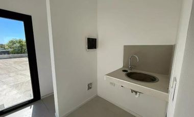 Casa en barrio Pilar Del Este - Santa Elena En Venta!
