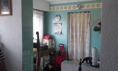 SAN ANDRÉS - DEPARTAMENTO DE  3 AMBIENTES AL FRENTE  - CON BALCON!!