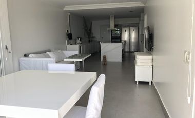 Casa moderna con vista al Río, San isidro, alquiler temporario