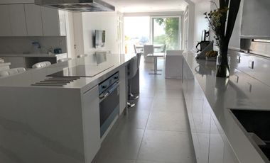 Casa moderna con vista al Río, San isidro, alquiler temporario